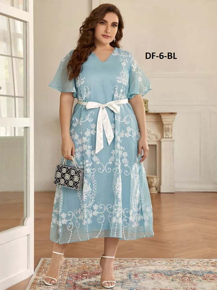 فستان نسائي