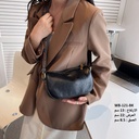 حقيبة نسائية جلد اسود