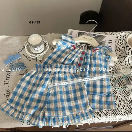 سيت بناتي شيرت مع شورت 